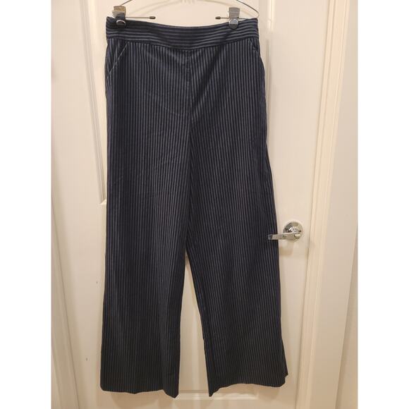 Frame Striped Cotton-Blend Corduroy Wide Leg Pants in Navy - Picture 2 of 8